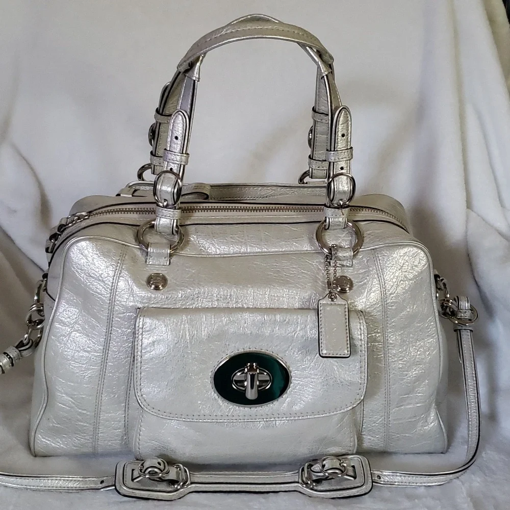 COACH Mia Leather Harper Satchel Shoulder Bag.‎   15744 . NWOT.